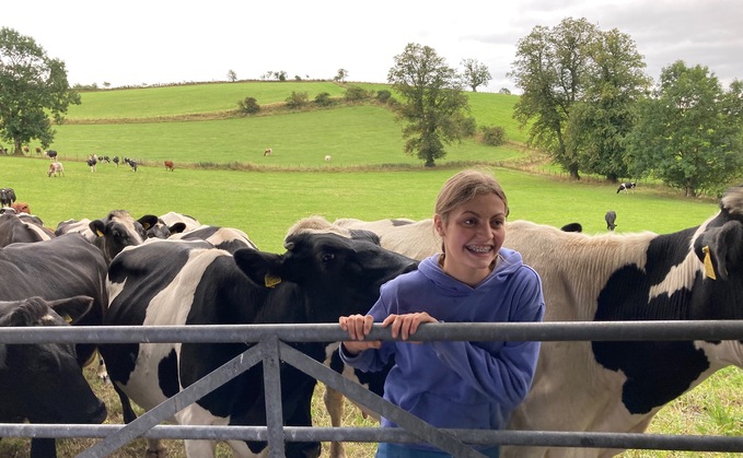 Dairy farmer Jessica Ellwood said she wants to play an important role in encouraging more women into the industry Dairy farmer Jessica Ellwood said she wants to play an important role in encouraging more women into the industry